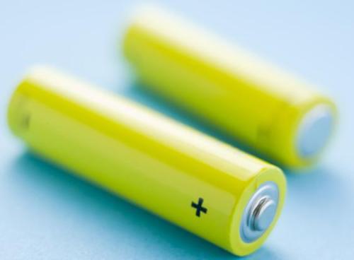 Lithium battery output may exceed 5.4 billion in 2014