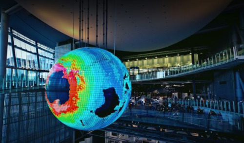 The worldâ€™s first giant OLED globe was born in Japan, presenting Earthâ€™s changes in real time