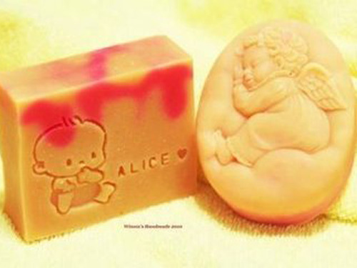 Breast milk soap or spread AIDS without quarantine