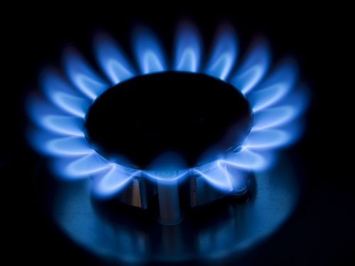 Natural gas output increased by 9.0% in the first half of the year and imports increased by 24.6%