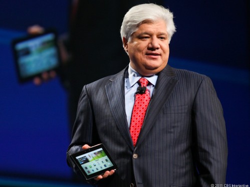 RIM postpones the release of next-generation mobile phones CEO takes only 1 US dollar annual salary