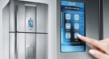 Three brands occupy the high-end refrigerator market