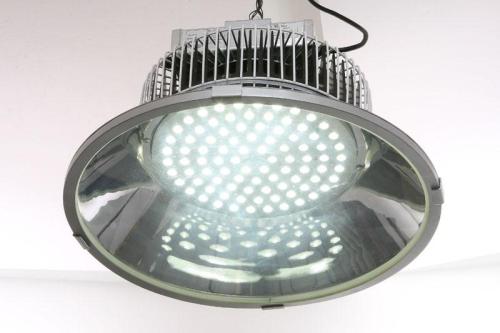 Brief description of mining lamps