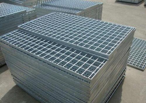 Installation points of platform steel gratings