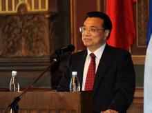 Li Keqiang: The market prospects of the photovoltaic industry are infinite