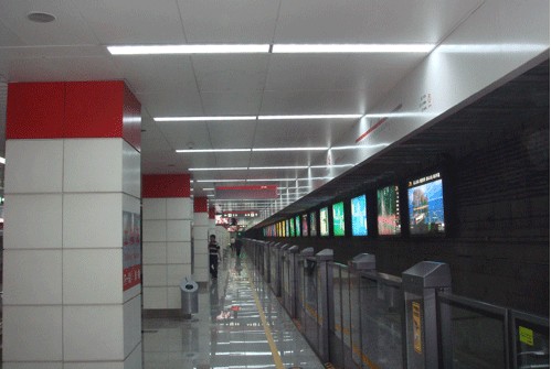 Subway lighting shows its advantages