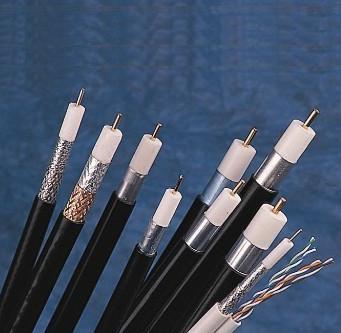 Fiber optic cable, twisted pair, cable difference