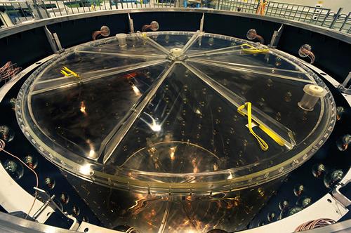 Daya Bay Neutrino Detector Receives Neutrinos from Nuclear Reactors