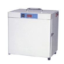 Mold incubator maintenance method