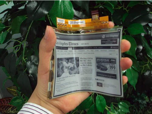 LG Launches World's First Plastic Electronic Paper Display