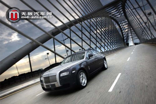 Rolls-Royce Motors Announces Authorized Distributors in Zhengzhou
