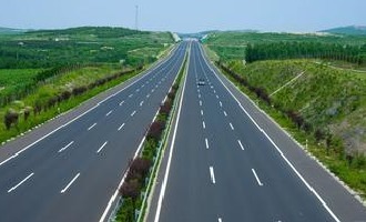 Expressway traffic broadcast five provinces and cities demonstration