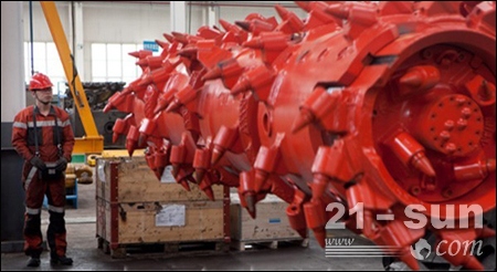 Sandvik bolting machine "force"