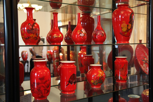Chinese red furnishings porcelain local standards introduced