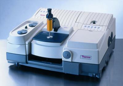 Laboratory instrumentation spectrometer use principle