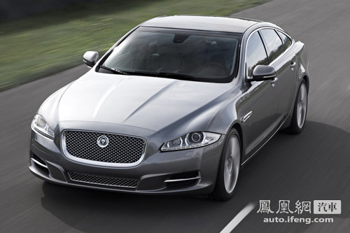 Jaguar XJ Shanghai has the highest discount of 238,000