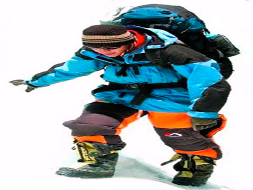How to buy hiking shoes and hiking shoes? (Figure)