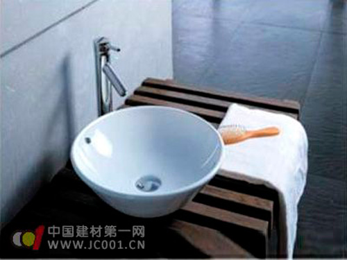 China's sanitary ceramics industry is currently in crisis or latent