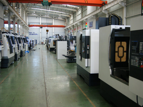 Analysis of Technical Features of CNC Machine Tools