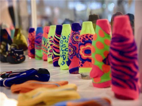 The Knitting Industry Trends to Five Features