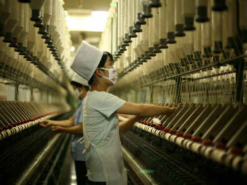 Textile companies actively integrate into the new normal