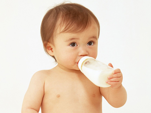 China and Holland establish China's first infant formula milk powder joint venture