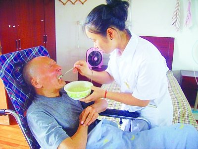 Nanjing free training elderly care worker