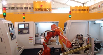Machine tool companies marching into industrial robots