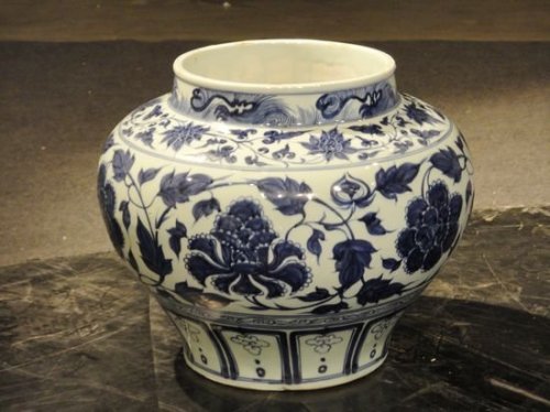 Appreciation of blue and white porcelain