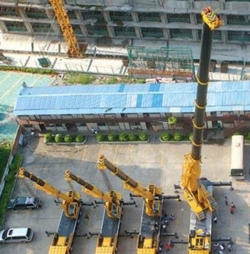 400 tons of cranes in Nanning up to 120 meters high (Figure)