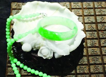 Colorful Yunnan Jade Builds Strong Spring Festival