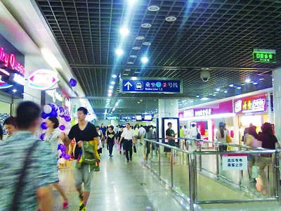 Nanjing subway no longer open stinky tofu and other food stalls