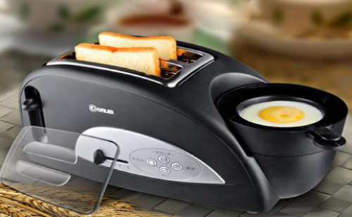 Let toaster help you to easily handle breakfast