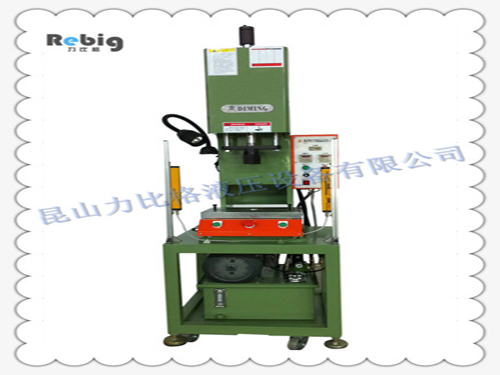 Energy-saving and environmental protection weapon - small hydraulic press