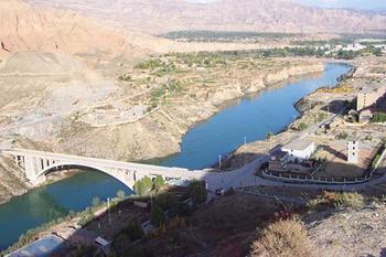 In April, the hydropower generation in the upper Yellow River hit a record high