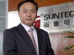 Suntech thrifts employee dissatisfaction with the end of the year without awards