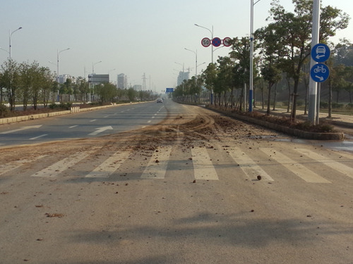 Move through the road and concentrate on harnessing highway pollution