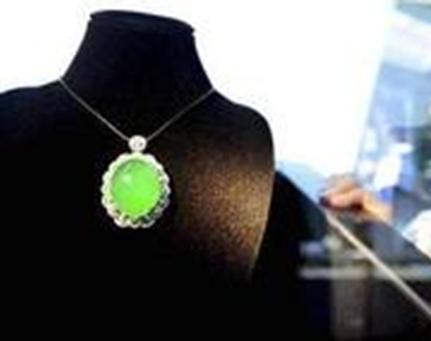 150 Million Emerald Appears in Shenyang Jewelry Show