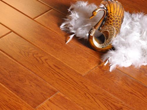 Grain adhesive flooring sells at high prices