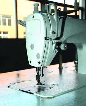Analysis of Present Situation and Development Trend of Sewing Machinery Industry in China