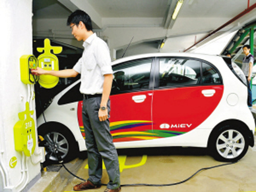 Car enters electric age Eighty percent of consumers are willing to buy electric cars