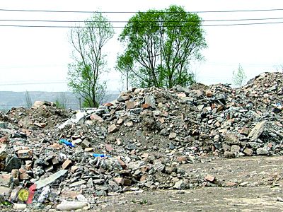 Construction waste turned into new building materials has become a new trend