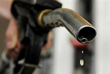Development and Reform Commission Increases Oil Prices in the Early Day of February 25