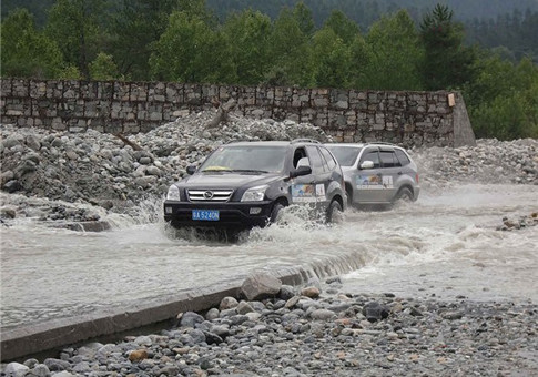 Shuanghuan SCEO - let the storm come even harder