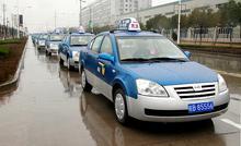 Beijing taxi enters 400 million yuan monthly income