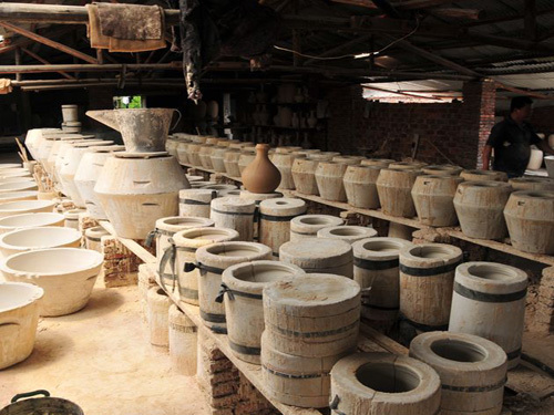 Ceramic industry symbiotic and prosperous ecological circle