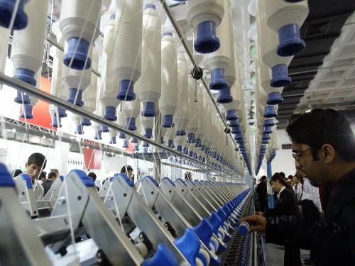 Textile Machinery Industry: Drop of Data and Reality