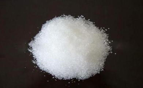 Benzocaine for symptoms and precautions