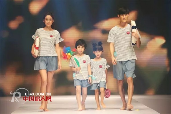 Fashion Showä¸¨æ¡ƒèŠ±å­£2017æ˜¥å¤æ–°å“æ—¶å°šç§€åŽä¸½ä¸Šæ¼”