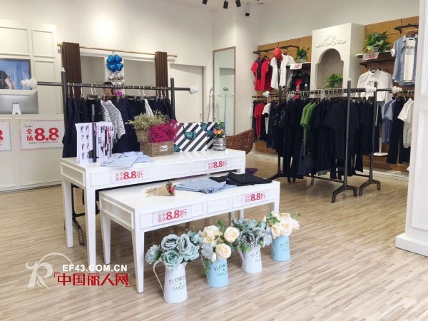 å“ç‰ŒèŽŽæ–¯èŽ±æ€ç”·è£…åº—å£ç¢‘ç›¸ä¼  å¸¦æ¥ç”·è£…é£Žå°šæ–°ä½“éªŒ